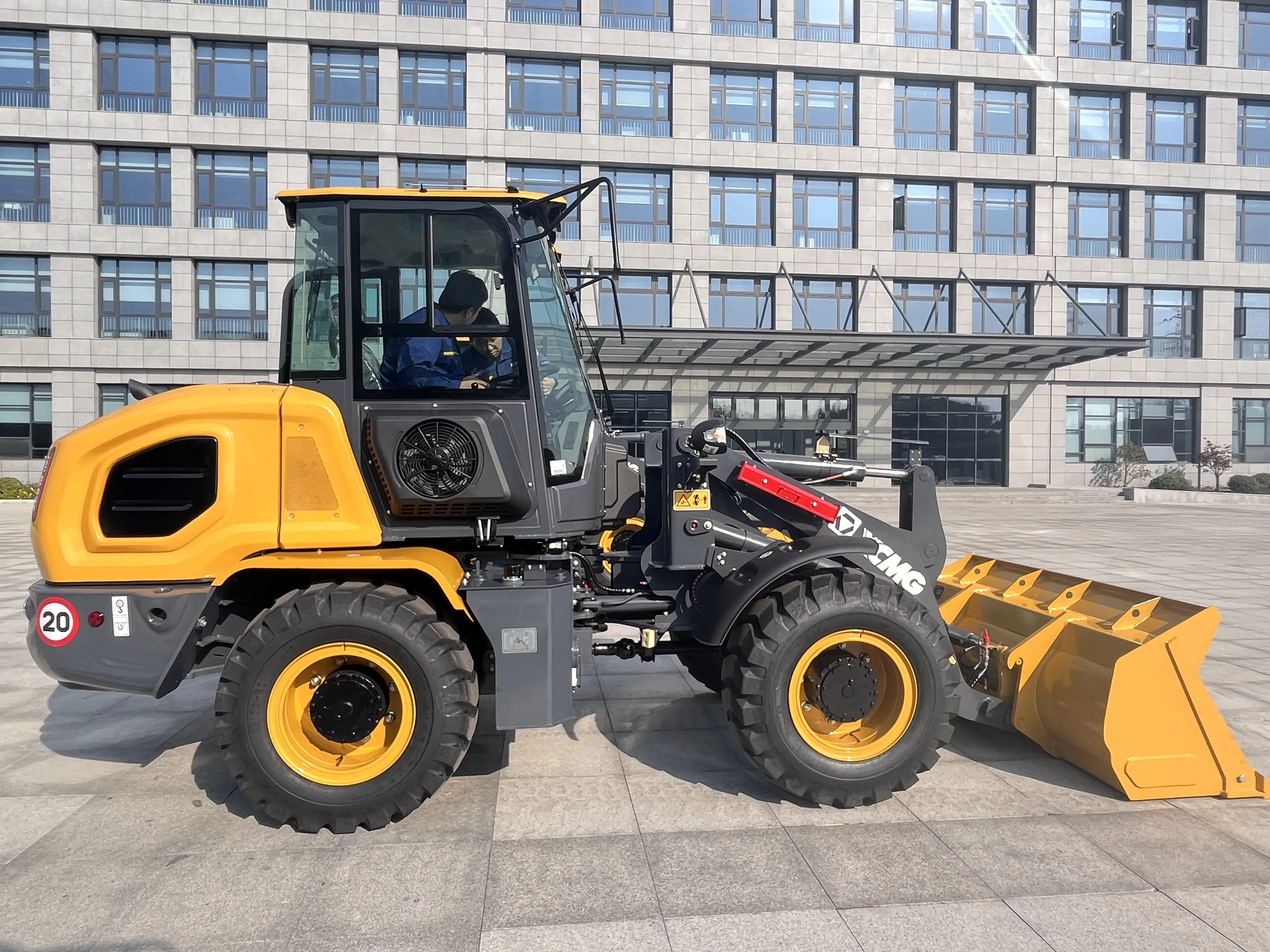 XCMG Official 1.8ton Compact Wheel Loader Xc918hst Mini Front End Loader Hot Sale